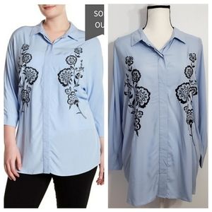 DR2 by Daniel Rainn poplin floral embroidery top
